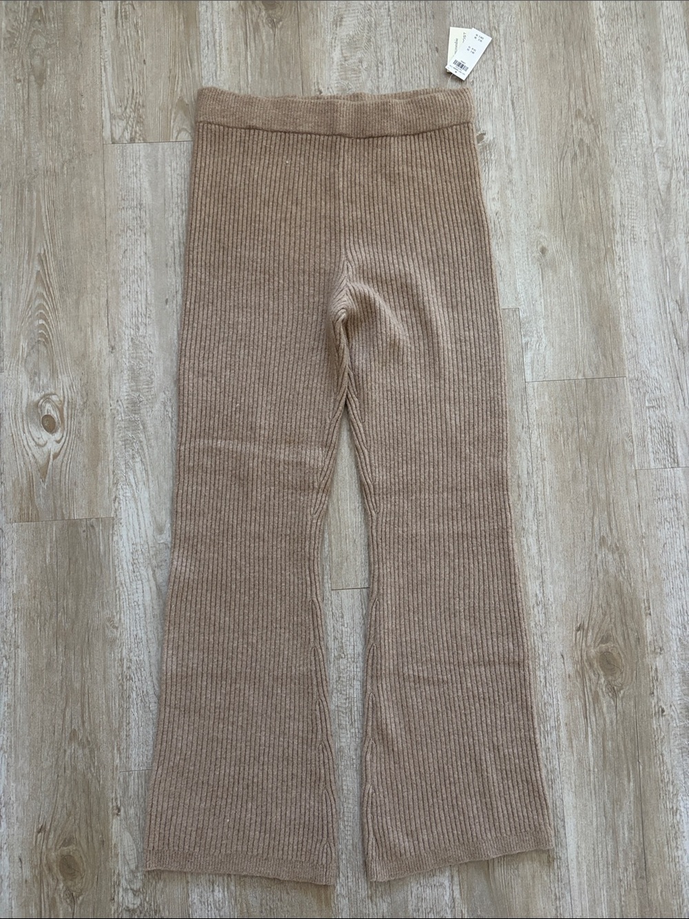 Abercrombie & Fitch Kathleen x Post Sweater Knit Pant NWT